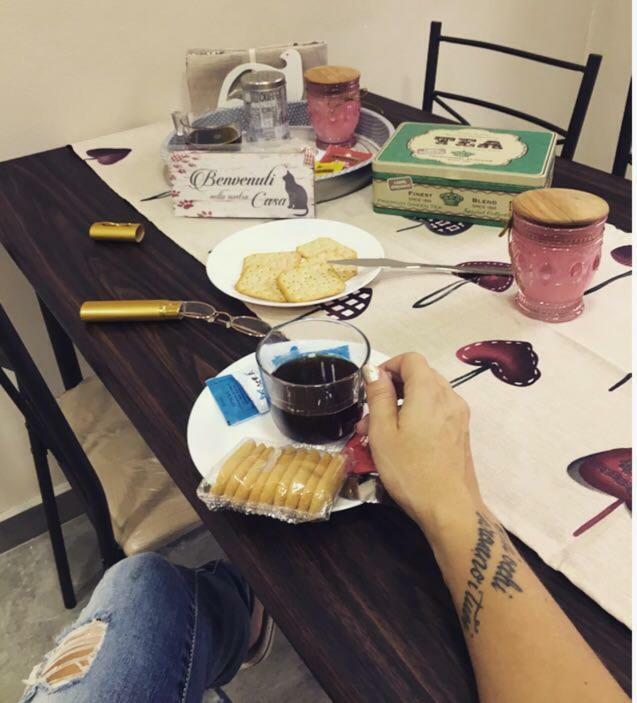 B&B Cara Napoli ภายนอก รูปภาพ
