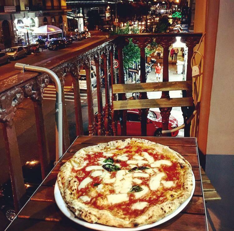 B&B Cara Napoli ภายนอก รูปภาพ