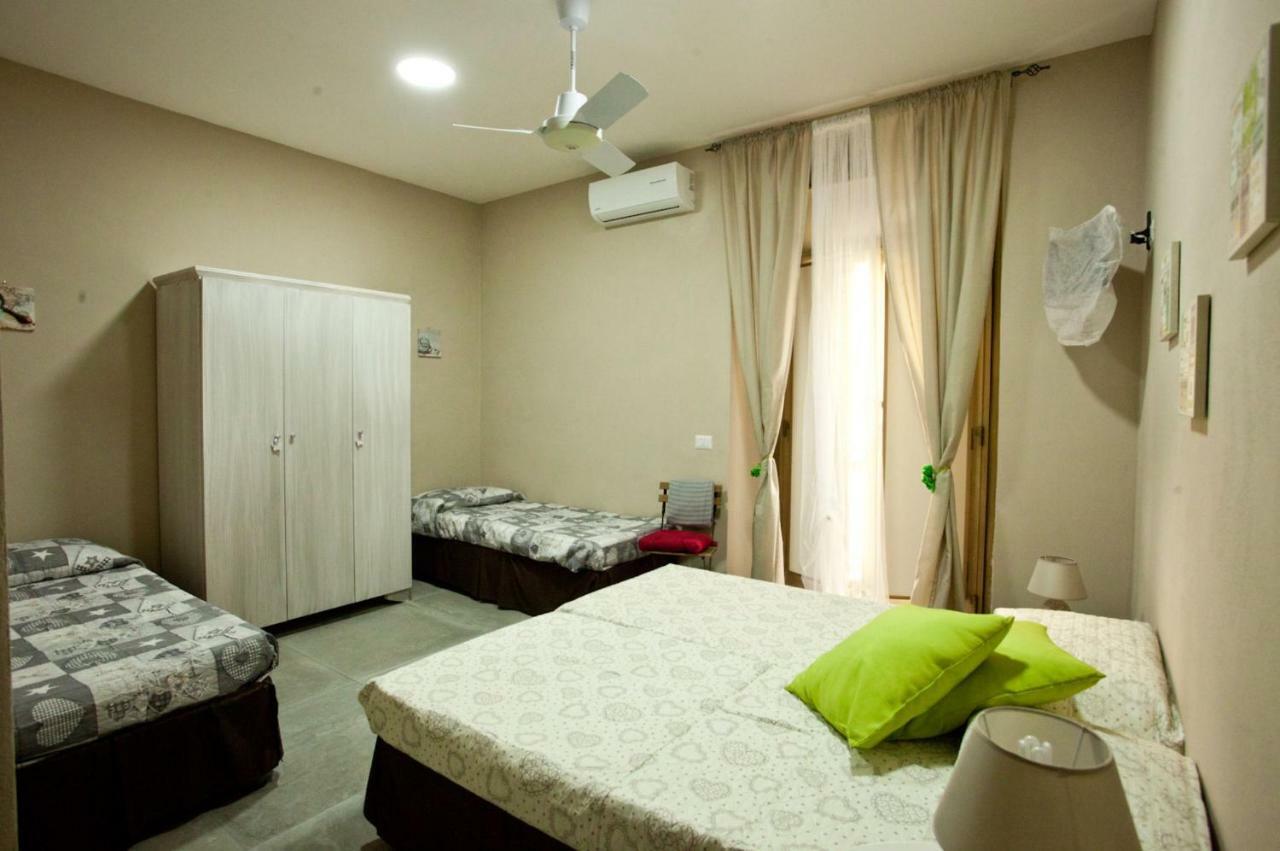 B&B Cara Napoli ภายนอก รูปภาพ