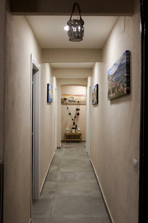 B&B Cara Napoli ภายนอก รูปภาพ