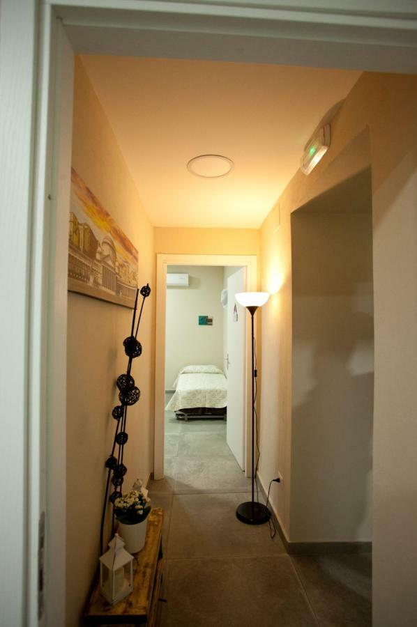 B&B Cara Napoli ภายนอก รูปภาพ