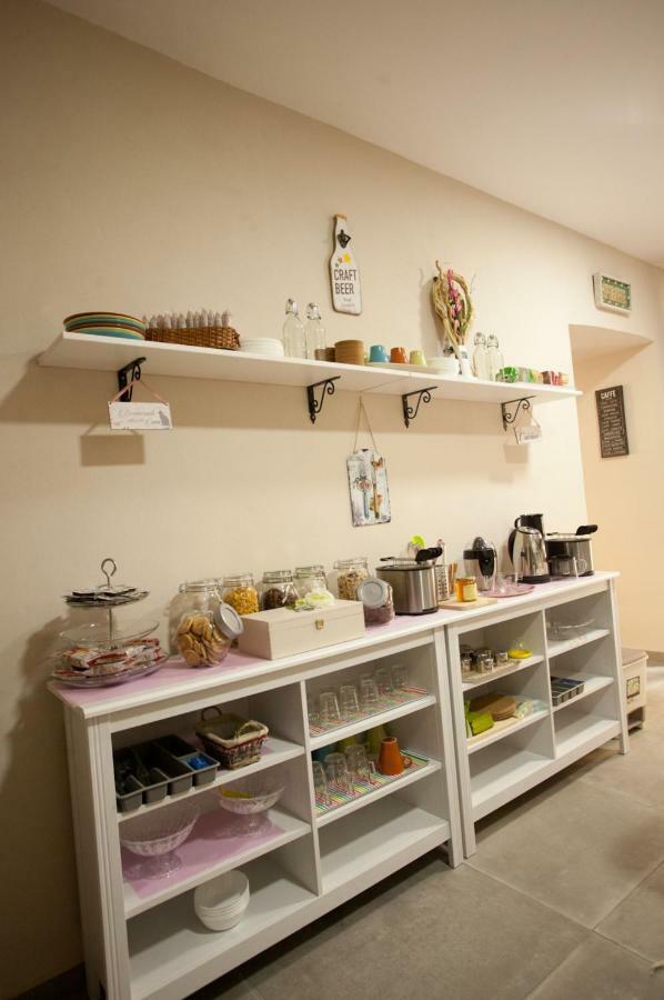 B&B Cara Napoli ภายนอก รูปภาพ