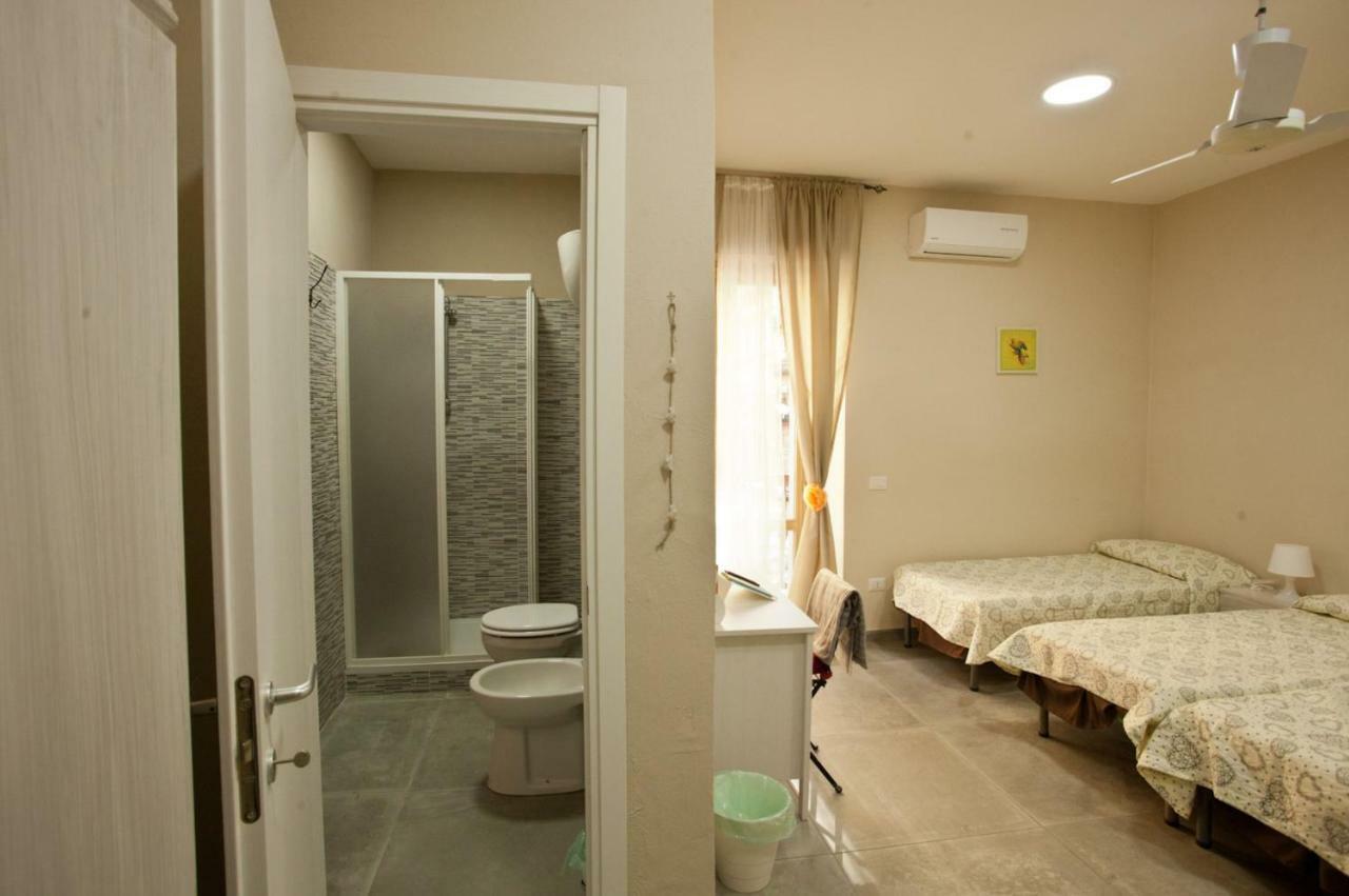 B&B Cara Napoli ภายนอก รูปภาพ